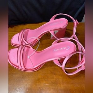 Hartlie Ankle-Strap Flare-Heel Dress Sandals in pink